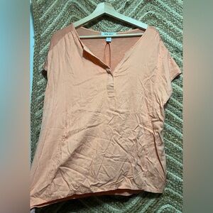 Nine West Women's Short Cap
Sleeve V-Neck Orange Blouse, Size M